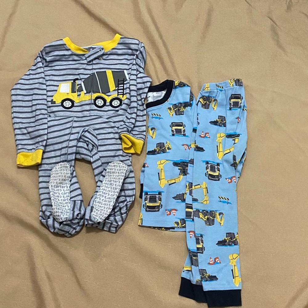 Carters 3t big trucks pj sets 2 pair